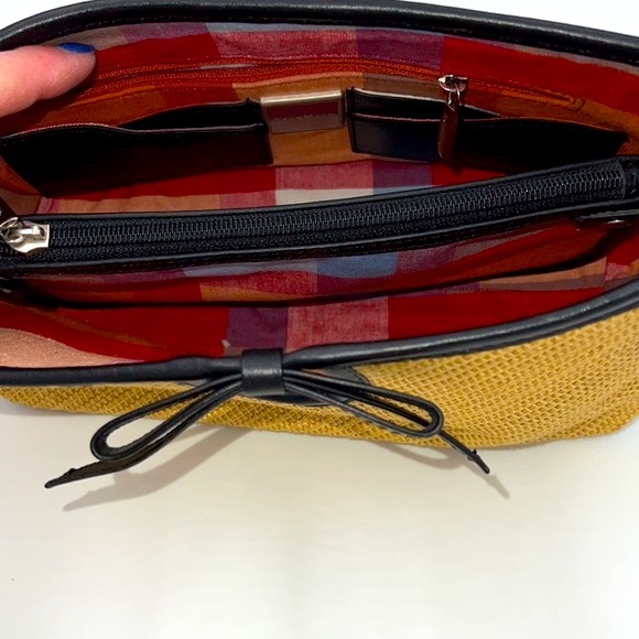 Cole Haan East-West Natural Tan Straw Satchel with Black Leather Bow and Trim - Picture 4 of 9